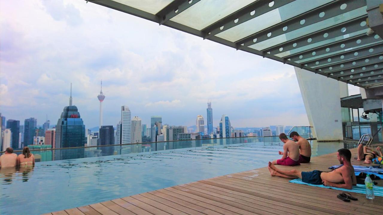 Regalia Suites Infinity Pool Kuala Lumpur Exterior foto